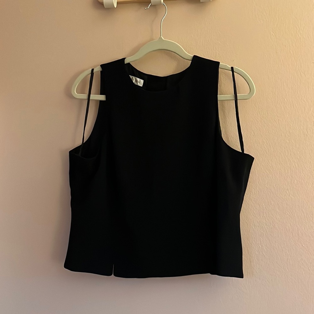 Jones New York Sleeveless top